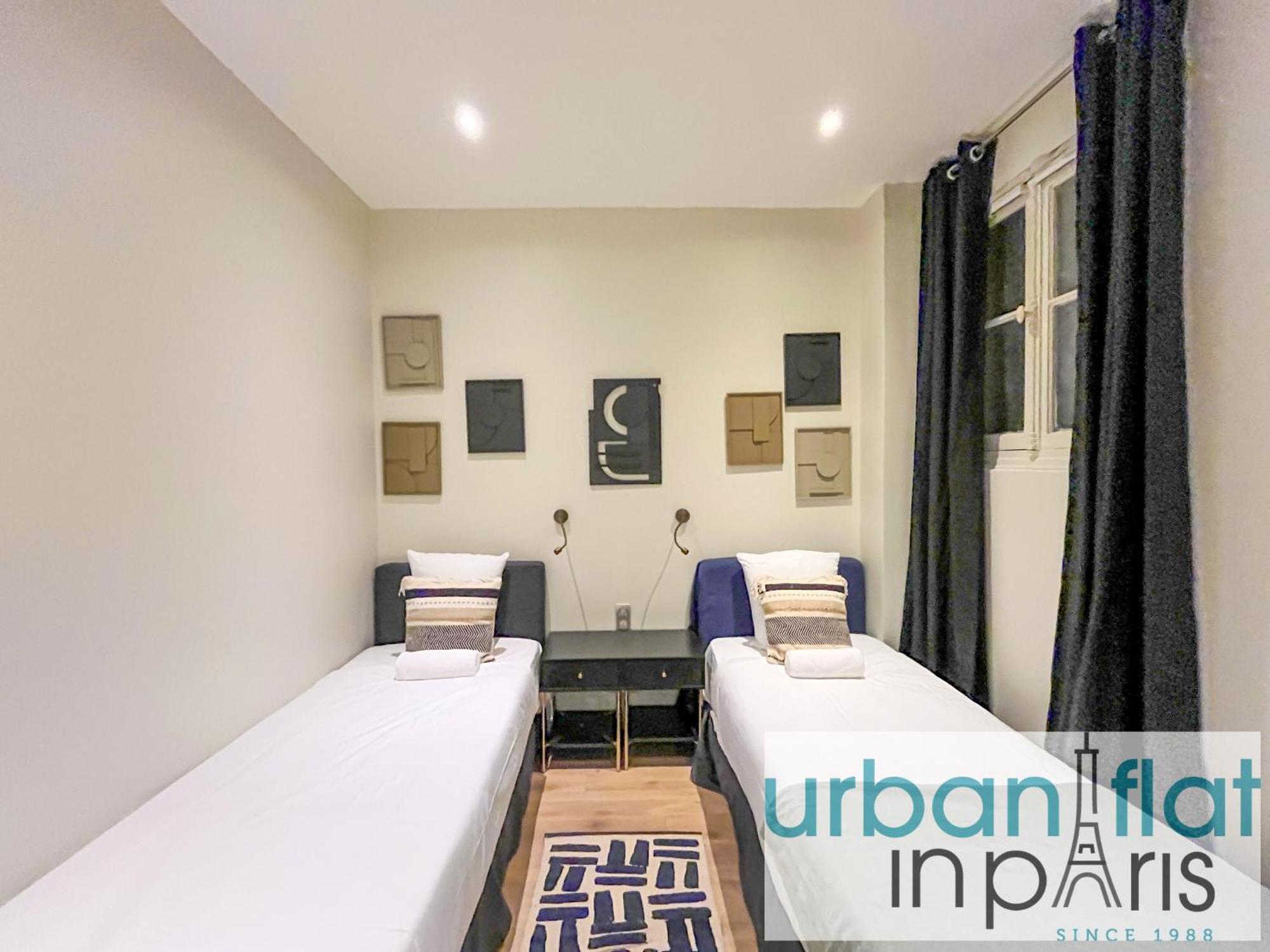 Urban Flat 63 - 3 Bedrooms Flat Champs-elysees Mermoz